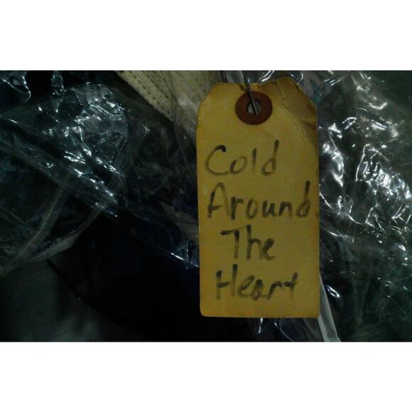 Screen-Worn David Caruso Black Leather Jacket. Cold Around the Heart (1997) - Picture 9 of 12